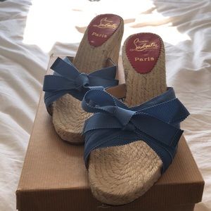 Christian Louboutin Tiburon espadrille sandal EUC